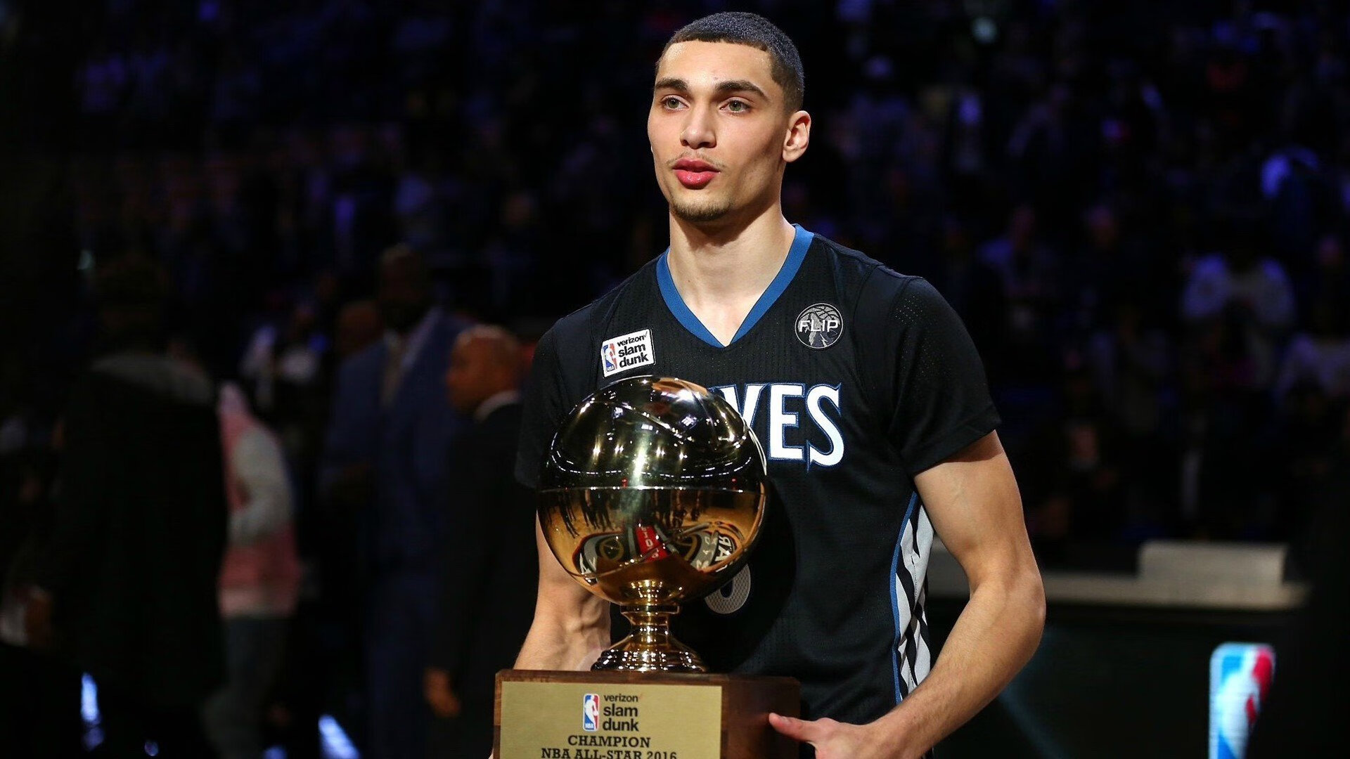 麦克沃伊决赛压线胜出惊险夺冠，麦克沃伊游泳